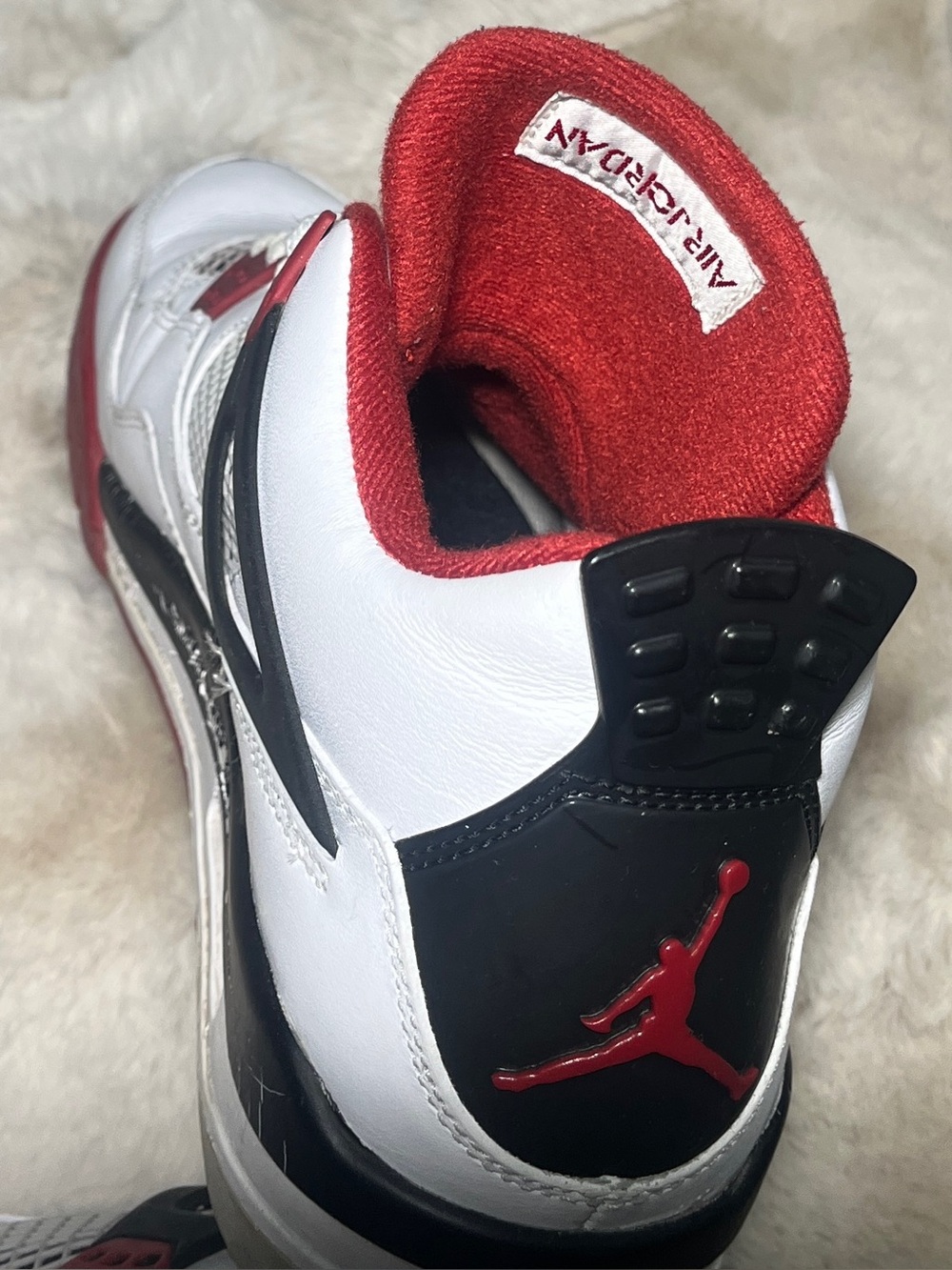 Air Jordan 4 Retro Fire Red 2012 Size 9.5 White Varsity Red Black w/ Box - Picture 6 of 10